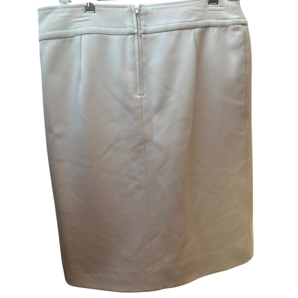 Dolce & Gabbana cream skirt made of 100% virgin wool - Picture 2 of 9